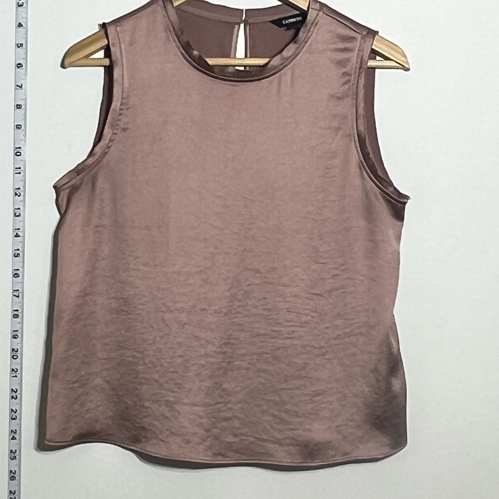 Loft Women's Sleeveless Top - Mauve